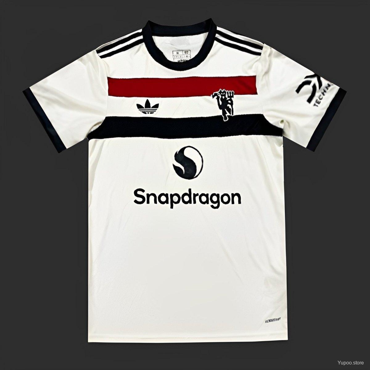 Camiseta de fútbol Manchester United 2024/25 TERCERA MANGA CORTA VERSION FAN